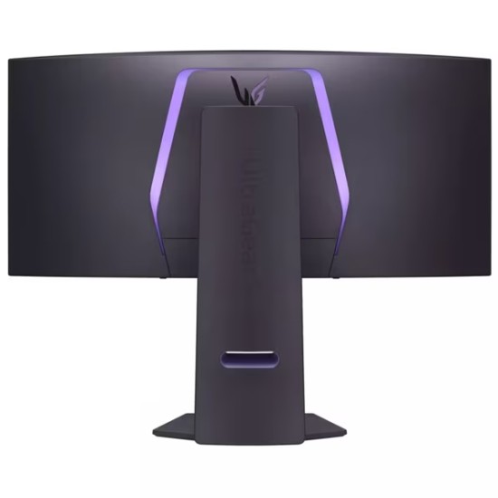 LG 34" UltraGear™ OLED all-new 800R curved gaming monitor