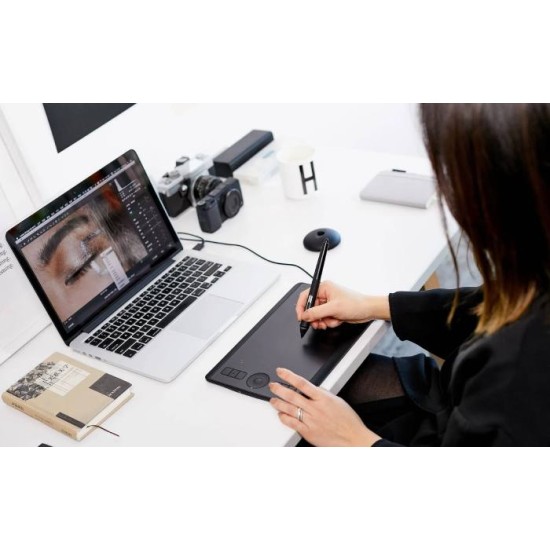 Wacom Intuos Pro Small